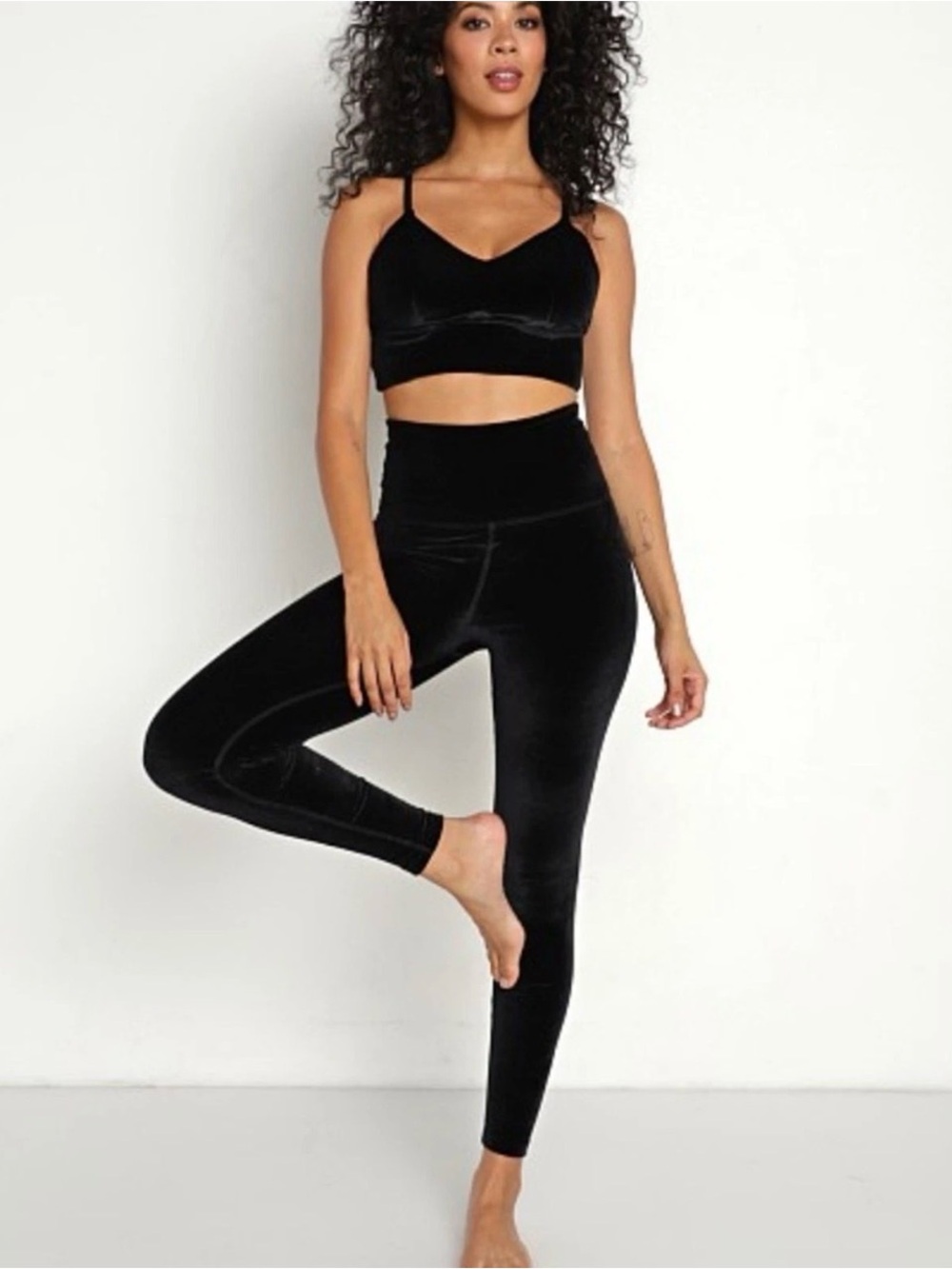 NWT Beyond Yoga | Velvet Motion High Waisted Midi Legging Black Velvet XL